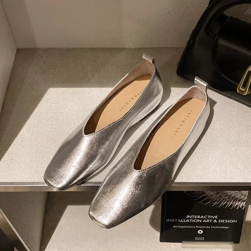 Aurela Square Toe Flats