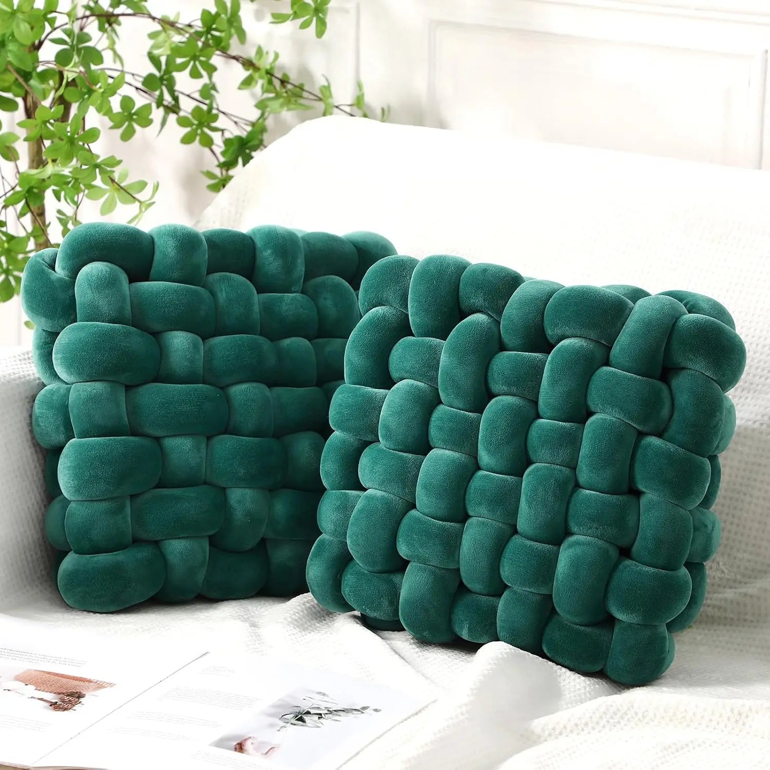 Green Square Knotted Plush Throws Soft Accent Pillows Decoration Cushion for Couch Home Office Living Room Bedroom Christmas