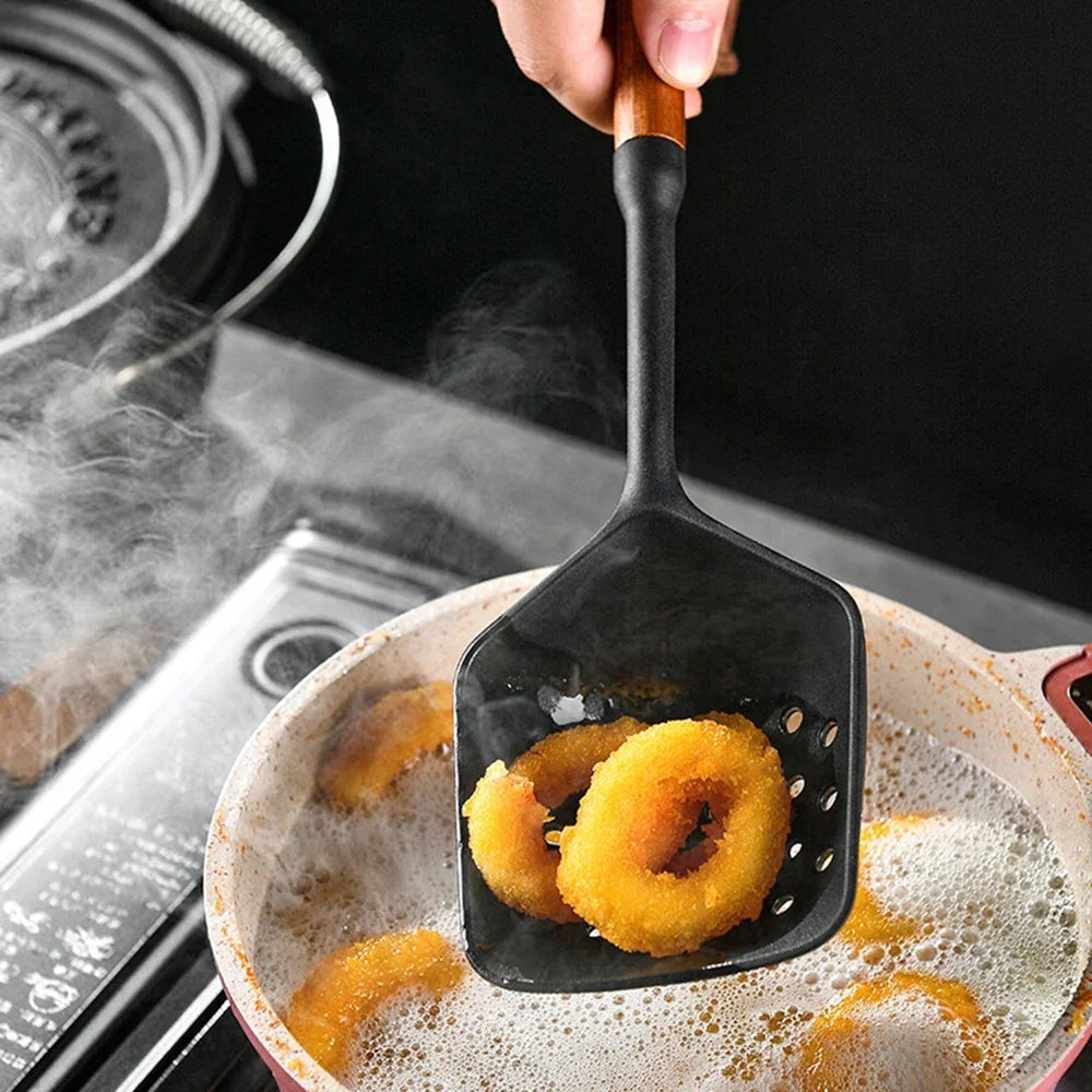 "NordHaus" Kitchen Utensil Set