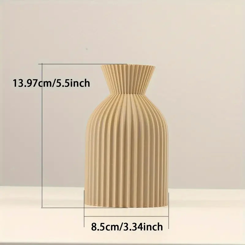 The Ribbed Bloom Vase Set