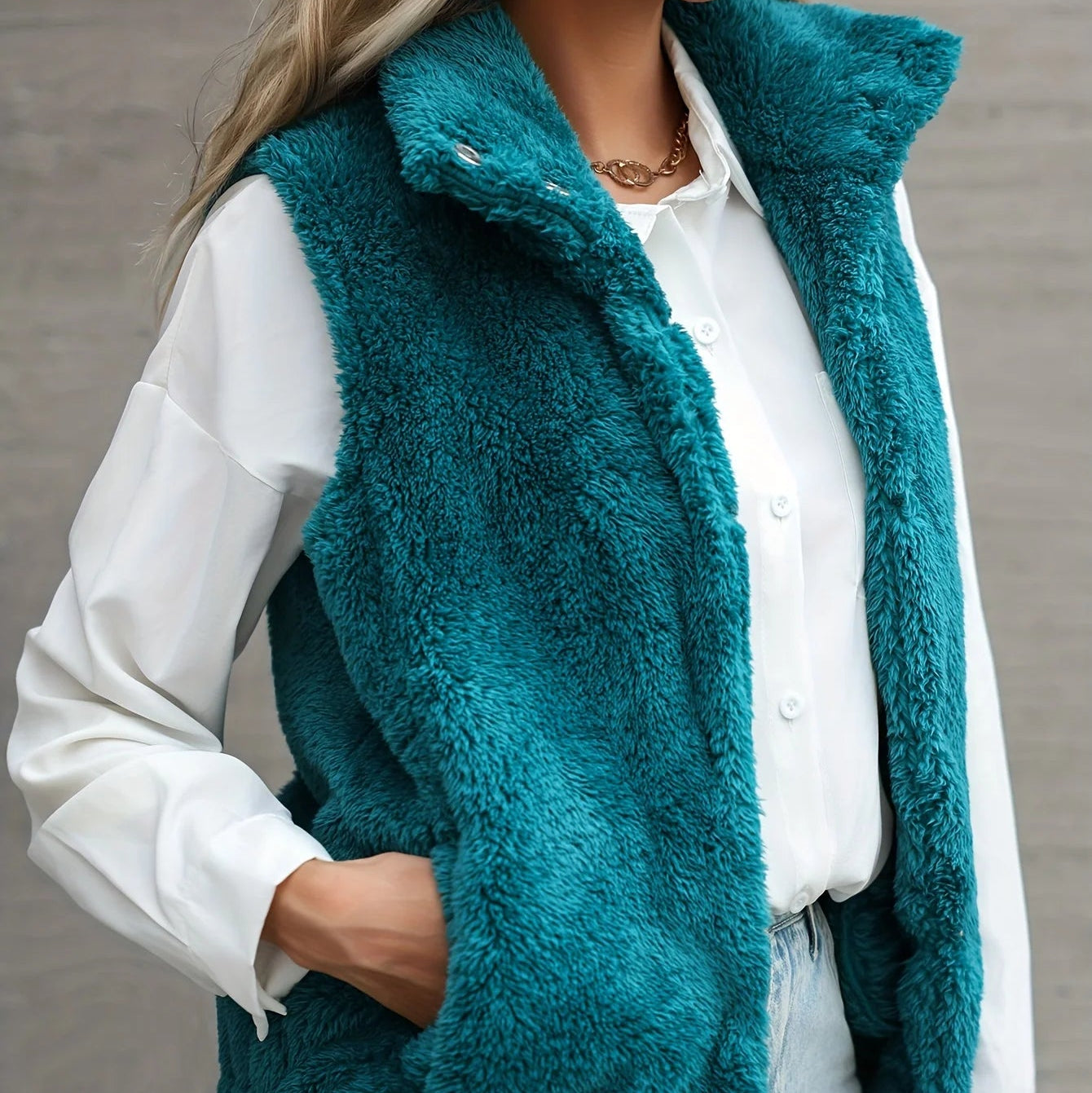 Women's Luna Sherpa Vest