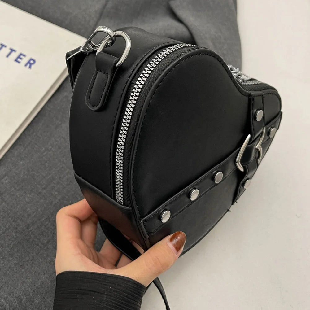 Vintage Heart Shape Crossbody Bags Y2K Small Chain Rivet Shoulder Bag PU Leather Gothic Tote Bag Fashion Women Crossbody Bag