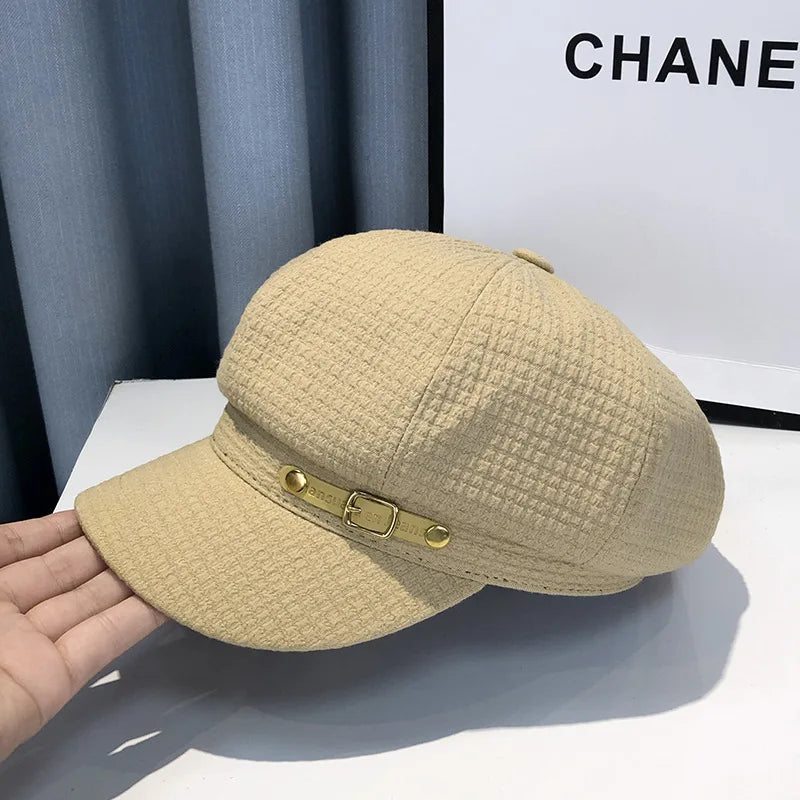 Women's "Textura" Buckle Beret