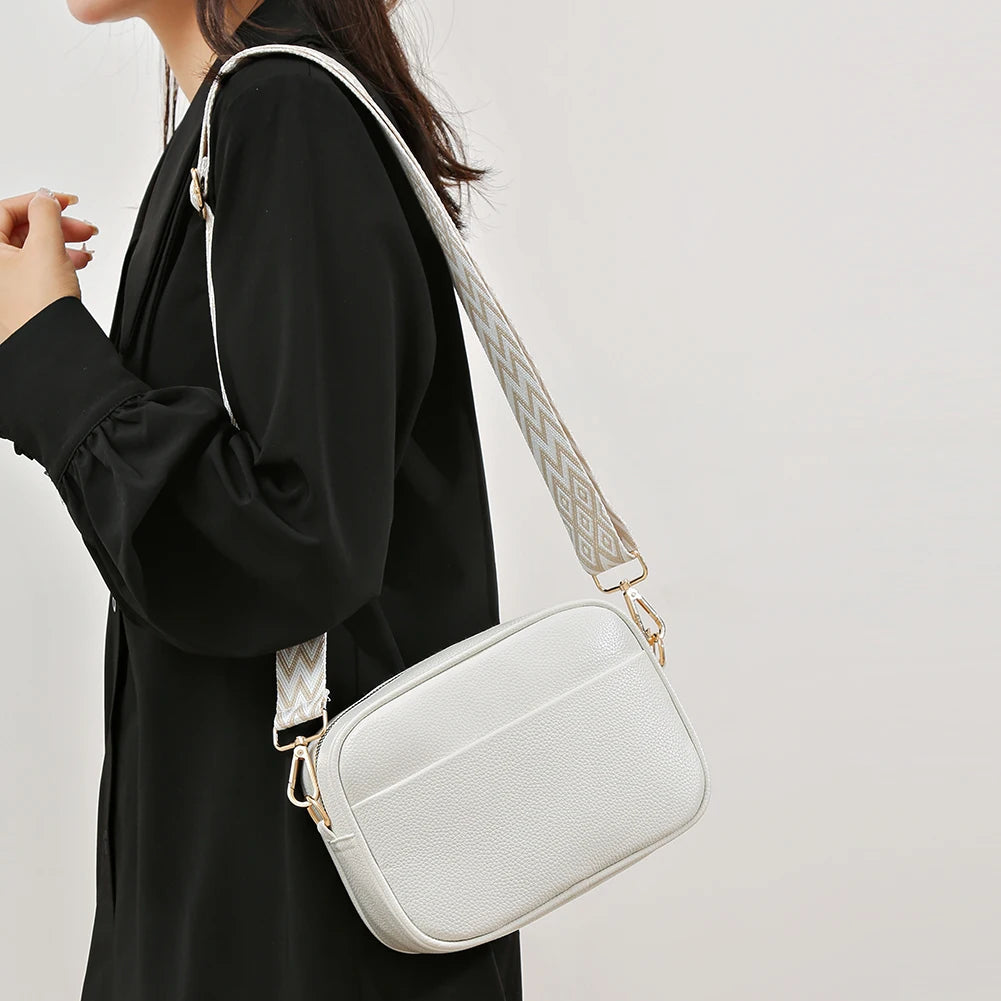Stella Chic Crossbody