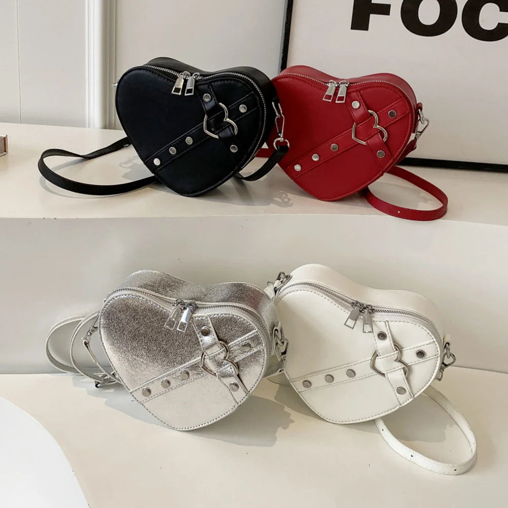 Vintage Heart Shape Crossbody Bags Y2K Small Chain Rivet Shoulder Bag PU Leather Gothic Tote Bag Fashion Women Crossbody Bag